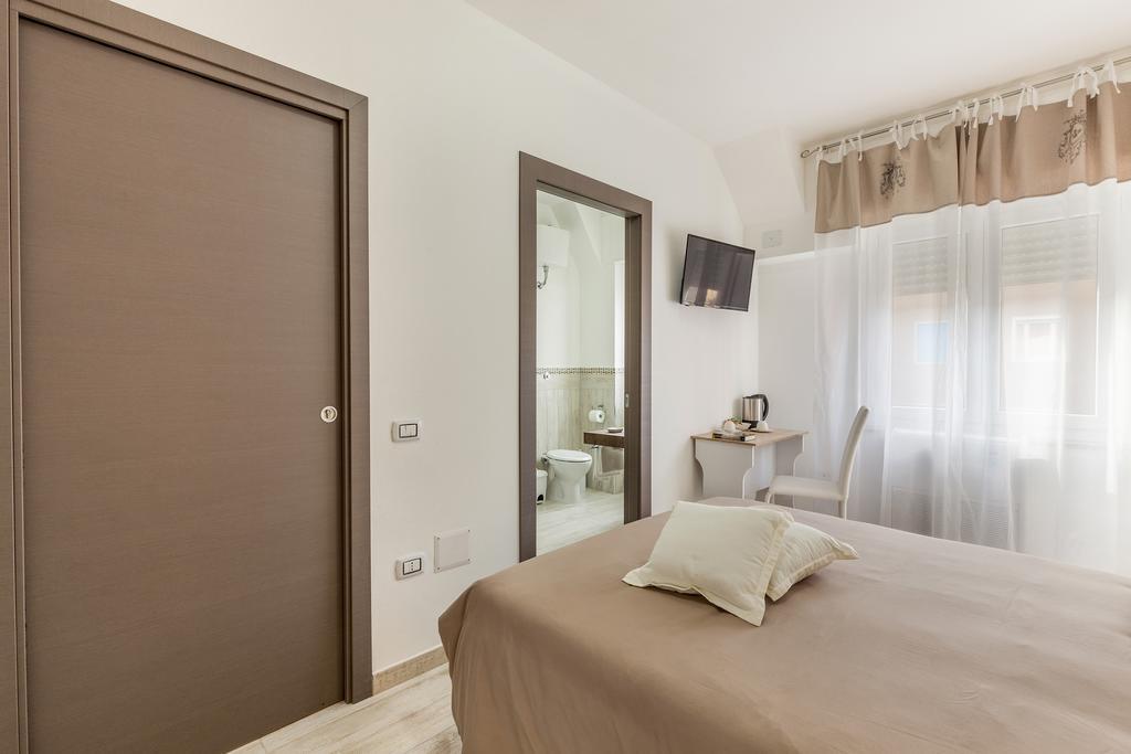 Sette Colli Guesthouse Cagliari Zimmer foto